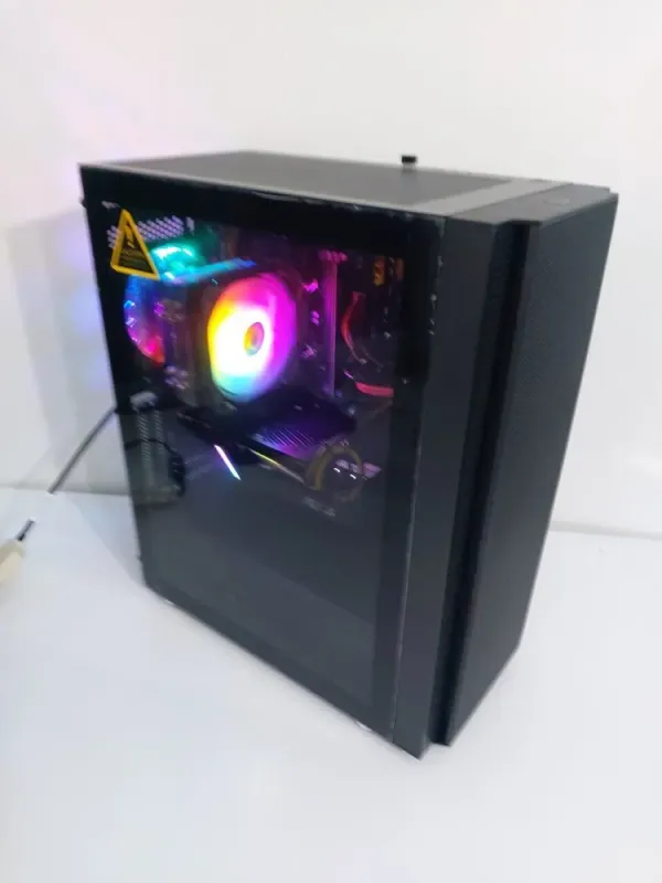 Ігровий ПК Vinga Tomcat Tower NEW / Intel Xeon E3-1240 v5 (аналог Intel Core i7-6700) (4 (8) ядра по 3.5 - 3.9 GHz) / 16 GB DDR4 NEW / 960 GB SSD NEW / AMD Radeon RX 5700, 8 GB GDDR6, 256-bit / 1350W б/в - зображення 2