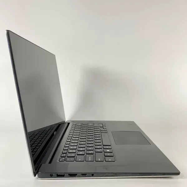 Ноутбук Б-клас Dell Precision 5520 / 15.6" (3840x2160) IPS Touch / Intel Core i5-7440HQ (4 ядра по 2.8 - 3.8 GHz) / 16 GB DDR4 / 256 GB SSD / Intel HD Graphics 630 / HDMI б/в - зображення 5