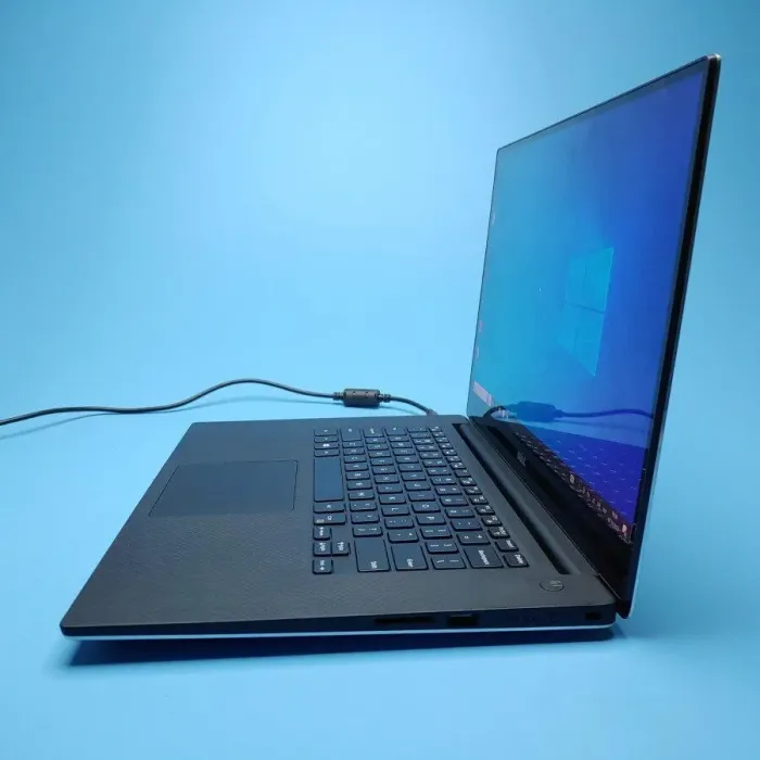 Мобільна робоча станція Б-клас Dell Precision 5510 / 15.6" (3840x2160) IPS Touch / Intel Core i7-6820HQ (4 (8) ядра по 2.7 - 3.6 GHz) / 16 GB DDR4 / 256 GB SSD + 500 GB HDD / nVidia Quadro 1000M, 2 GB GDDR3, 128-bit / WebCam / Win 10 Pro б/в - зображення 5