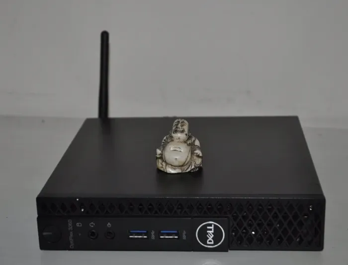 Неттоп Dell OptiPlex 3060 Micro USFF / Intel Core i3-8100T (4 ядра по 3.1 GHz) / 16 GB DDR4 / 256 GB SSD / Intel UHD Graphics 630 / Wi-Fi / Windows 11 Pro б/в - зображення 4