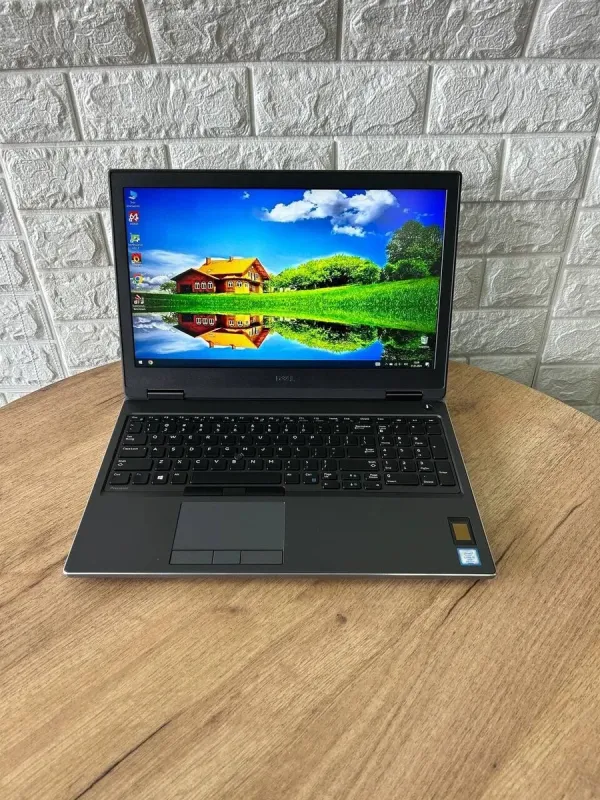 Мобільна робоча станція Dell Precision 7540 / 15.6" (1920x1080) IPS / Intel Core i5-9400H (4 (8) ядра по 2.5 - 4.3 GHz) / 32 GB DDR4 / 256 GB SSD / nVidia Quadro T2000, 4 GB GDDR5, 128-bit / WebCam б/в - зображення 2