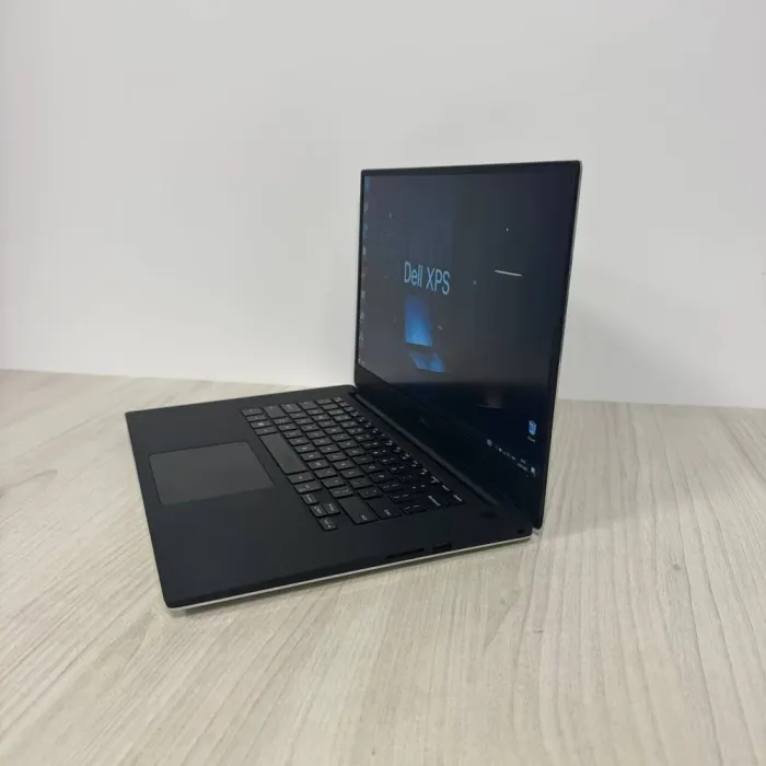 Ігровий ультрабук Б-класу Dell XPS 7590 / 15,6" (1920x1080) IPS / Intel Core i7-9750H (6 (12) ядер по 2,6 - 4,5 ГГц) / 16 ГБ DDR4 / 512 ГБ SSD NVMe / nVidia GeForce GTX 1650, 4 ГБ GDDR5, 128-біт / WebCam б/в - зображення 5