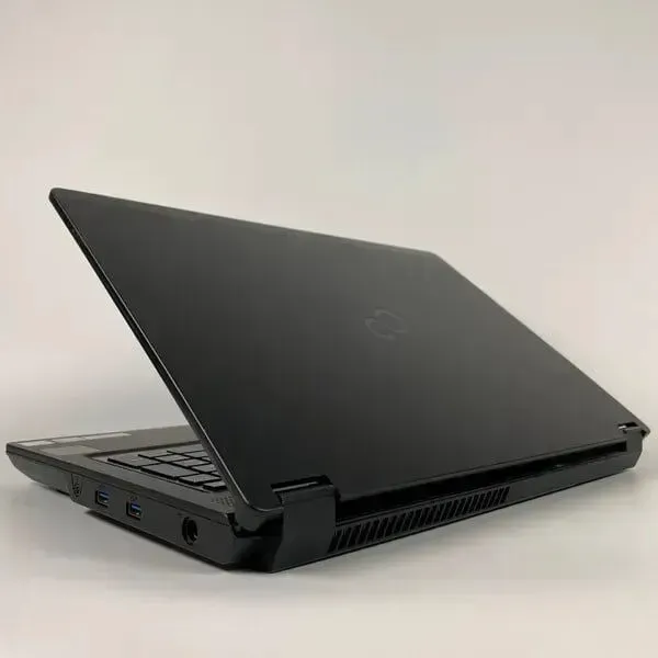 Мобільна робоча станція Б-клас Fujitsu Celsius H780 / 15.6" (1920x1080) IPS / Intel Core i7-8750H (6 (12) ядер по 2.2 - 4.1 GHz) / 16 GB DDR4 / 512 GB SSD / nVidia Quadro P600, 4 GB GDDR5, 128-bit / HDMI / WebCam б/в - зображення 7