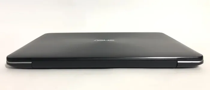 Ноутбук Б-клас Asus F555U / 15.6" (1920x1080) TN / Intel Core i7-6500U (2 (4) ядра по 2.5 - 3.1 GHz) / 8 GB DDR3 / 256 GB SSD / nVidia GeForce 940M, 2 GB DDR3, 64-bit / WebCam / DVD-ROM / Win 10 Home б/в - зображення 3