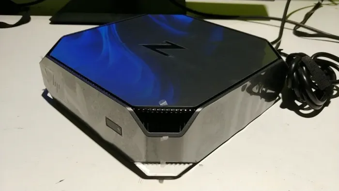 Робоча станція HP Z2 G4 Workstation USFF / Intel Core i7-9700 (8 ядер по 3.0 - 4.7 GHz) / 32 GB DDR4 / 512 GB SSD / Quadro P600, 4 GB GDDR5, 128-bit / Windows б/в - зображення 7