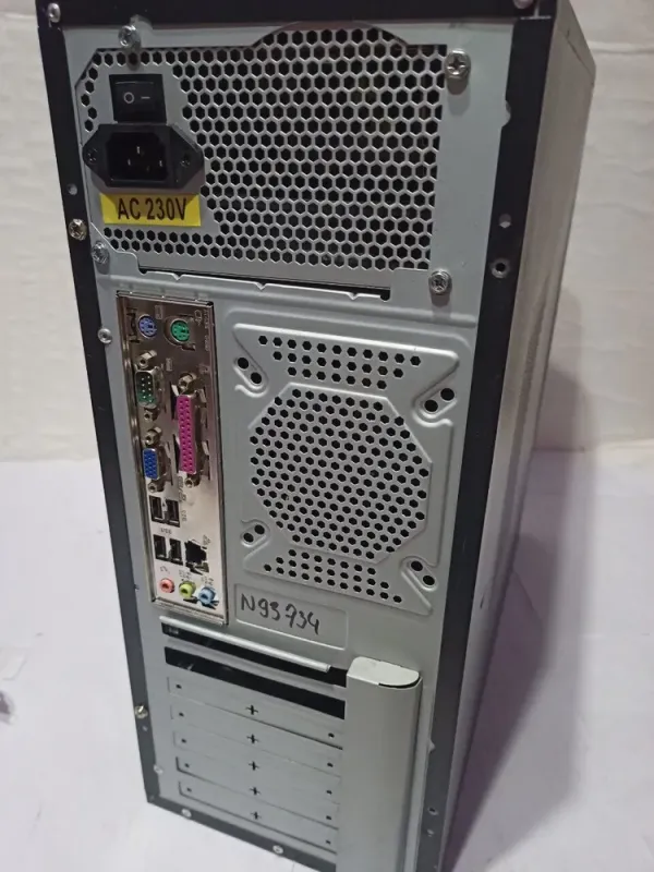 ПК LogicPower Tower / Intel Core i5-2500 (4 ядра по 3.3-3.7 GHz) / 8GB DDR3 / 120GB SSD NEW + 500GB HDD / Intel HD Graphics 2000 / 400W б/в - зображення 3