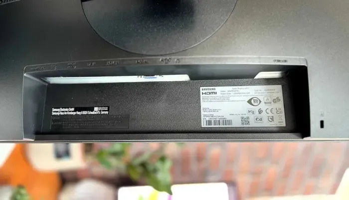 Монітор Samsung S24R652FDU / 24" (1920x1080) IPS / HDMI, DisplayPort, VGA, USB 3.0, Audio / VESA 100x100 б/в - зображення 3