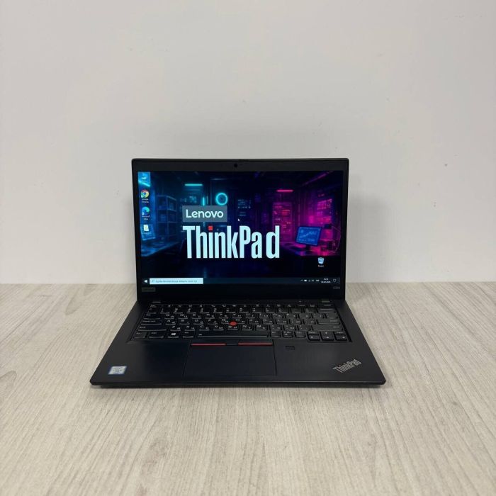Ультрабук Б-клас Lenovo ThinkPad X390 / 13.3" (1920x1080) IPS / Intel Core i5-8365U (4 (8) ядра по 1.6 - 4.1 GHz) / 8 GB DDR4 / 256 GB SSD / Intel UHD Graphics 620 / WebCam б/в - зображення 2