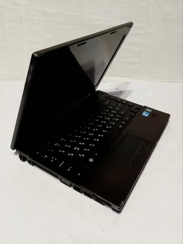 Ноутбук Б-клас HP ProBook 4320s / 13.3" (1366x768) TN / Intel Core i3-380M (2 (4) ядра по 2.53 GHz) / 4 GB DDR3 / 320 GB HDD / Intel HD Graphics / WebCam / DVD-RW / АКБ не тримає б/в - зображення 4