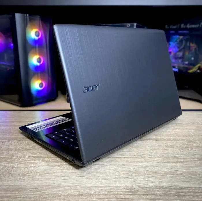 Ноутбук Acer Aspire E15 / 15.6" (1920x1080) TN / Intel Core i5-6200U (2 (4) ядра по 2.3 - 2.8 GHz) / 8 GB DDR4 / 120 GB SSD + 1000 GB HDD / nVidia GeForce GTX 950, 2 GB GDDR5, 128-bit / WebCam / DVD-ROM б/в - зображення 6