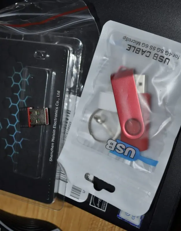 Комплект ПК: HP ProDesk 600 G2 Mini PC USFF / Intel Core i3-6100T (2 (4) ядра по 3.2 GHz) / 8 GB DDR4 / 240 GB SSD / Intel UHD Graphics 530 / USB Wi-Fi + Монітор Б-клас Terra 2420W / 24" (1920x1080) TN + Windows 11 Pro б/в - зображення 5