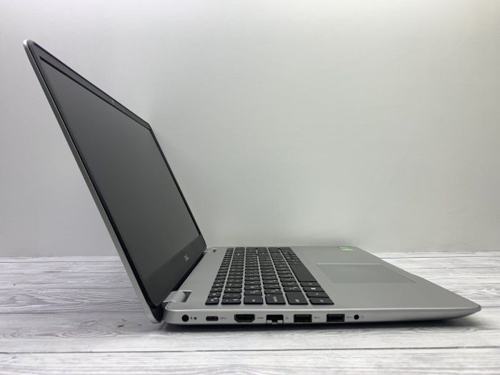 Ноутбук Dell Inspiron 15 5584 / 15.6" (1920x1080) IPS / Intel Core i7-8565U (4 (8) ядер по 1.8 - 4.6 GHz) / 8 GB DDR4 / 240 GB SSD + 750 GB HDD / nVidia GeForce MX130, 2 GB GDDR5, 64-bit / WebCam б/в - зображення 4