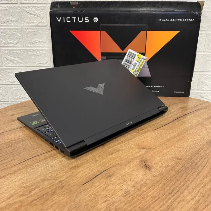 Ігровий ноутбук HP Victus 15-fb2082wm / 15.6" (1920x1080) IPS / AMD Ryzen 5 8645HS (6 (12) ядер по 4.3 - 5.0 GHz) / 16 GB DDR5 / 512 GB SSD / nVidia GeForce RTX 4050, 6 GB GDDR6, 96-bit / WebCamб/в - зображення 6