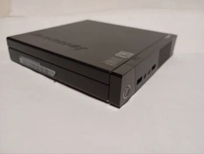 Неттоп Б-клас Lenovo ThinkCentre M73 Tiny USFF / Intel Core i5-4570T (2 (4) ядра по 2.9 - 3.6 GHz) / 8 GB DDR3 / 128 GB SSD / Intel HD Graphics 4600 б/в - зображення 4