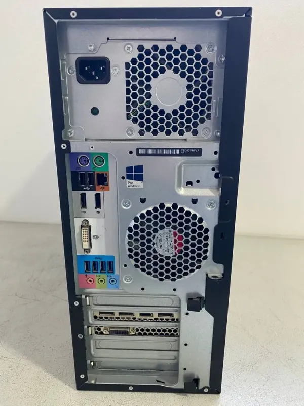 Робоча станція HP Z240 Workstation Tower / Intel Core i7-6700 (4 (8) ядра по 3.4 - 4.0 GHz) / 16 GB DDR4 / 256 GB SSD + 500 GB HDD / nVidia GeForce GTX 1060, 6 GB GDDR5, 192-bit / DVD-ROM б/в - зображення 4