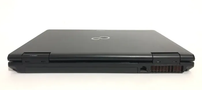 Ноутбук Б-клас Fujitsu Lifebook S752 / 14" (1366x768) TN / Intel Core i5-3320M (2 (4) ядра по 2.6 - 3.3 GHz) / 4 GB DDR3 / 500 GB HDD / Intel HD Graphics 4000 / DVD-ROM б/в - зображення 3