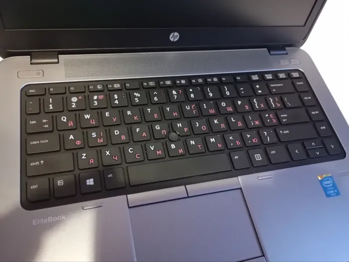 Ноутбук Б-клас HP EliteBook 840 G1 / 14" (1366x768) TN / Intel Core i5-4300U (2 (4) ядра по 1.9 - 2.9 GHz) / 8 GB DDR3 / 256 GB SSD / AMD Radeon HD 8500M, 1 GB DDR3, 64-bit / WebCam б/в - зображення 7