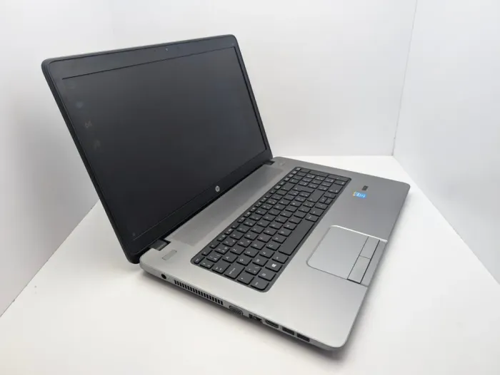 Ноутбук HP Probook 470 G1 / 17.3" (1600x900) TN / Intel Core i5-4200M (2 (4) ядра по 2.5 - 3.1 GHz) / 8 GB DDR3 / 128 GB SSD / AMD Radeon HD 8700M, 1 GB DDR3, 128-bit / WebCam б/в - зображення 3