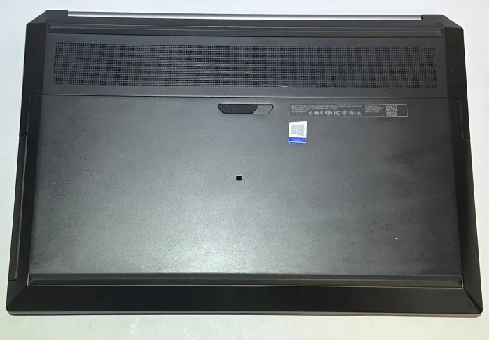 Мобільна робоча станція HP zBook 17 G5 / 17,3" (1920x1080) IPS / Intel Core i7-8850H (6 (12) ядра по 2,6 - 4,3 ГГц) / 16 ГБ DDR4 / 256 ГБ SSD + 1000 ГБ HDD / nVidia Quadro P2000, 4 ГБ GDDR5, 128-bit / NoWebCam б/в - изображение 5