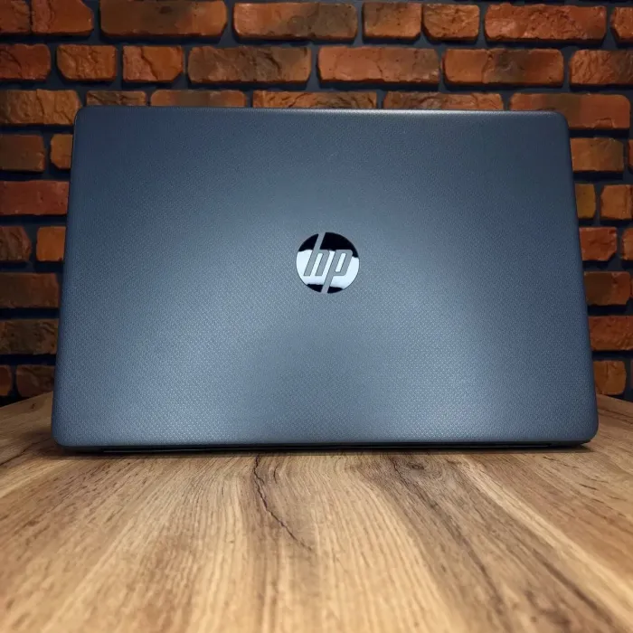 Ноутбук Б-клас HP 250 G9 (6F216EA) / 15.6" (1920x1080) IPS / Intel Core i5-1235U (10 (12) ядер по 3.3 - 4.4 GHz) / 16 GB DDR5 / 512 GB SSD / Intel Iris Xe Graphics / WebCam / HDMI б/в - зображення 10