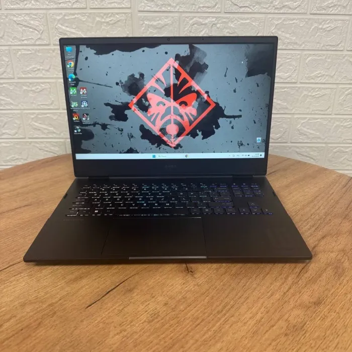 Ігровий ноутбук HP Omen Gaming 16-k0013dx / 16.1" (1920x1080) IPS / Intel Core i7-12700H (14 (20) ядер по 2.3 - 4.7 GHz) / 16 GB DDR4 / 1000 GB SSD / nVidia GeForce RTX 3050 Ti, 4 GB GDDR6, 128-bit / WebCam б/в - зображення 2