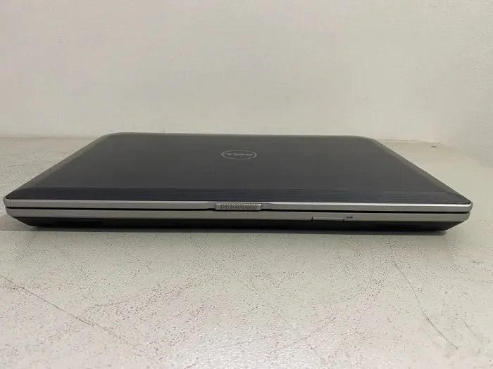 Ноутбук Dell Latitude E6530 / 15.6" (1920x1080) TN / Intel Core i5-3230M (2 (4) ядра по 2.6 - 3.2 GHz) / 8 GB DDR3 / 128 GB SSD / nVidia NVS 5200M, 1 GB GDDR5, 64-bit / WebCam / DVD-ROM б/в - зображення 6