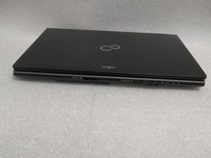 Ноутбук Fujitsu Lifebook E752 / 15.6" TN / Core i5-3230M (2(4) ядра по 2.6-3.2GHz) / 4GB DDR3 / 500GB HDD / HD Graphics 3000 / WebCam б/в - зображення 13