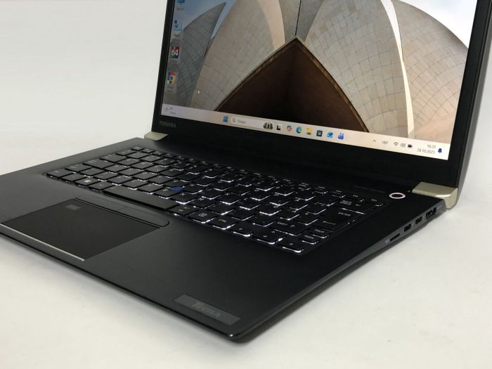 Ультрабук Toshiba Tecra X40-E / 14" (1920x1080) IPS Touch / Intel Core i5-8250U (4 (8) ядра по 1.6 - 3.4 GHz) / 8 GB DDR3 / 256 GB SSD / Intel UHD Graphics 620 / WebCam / Win 10 Pro б/в - зображення 17