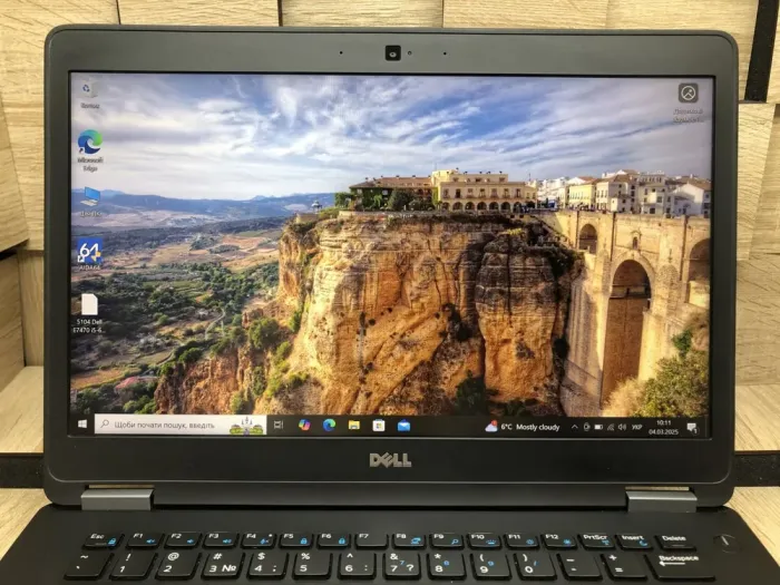 Ультрабук Dell Latitude E7470 / 14" (1920x1080) IPS / Intel Core i5-6300U (2 (4) ядра по 2.4 - 3.0 GHz) / 8 GB DDR4 / 256 GB SSD M.2 / Intel HD Graphics 520 / WebCam б/в - зображення 3