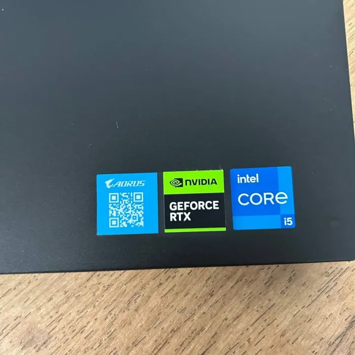 Ігровий ноутбук Б-клас Gigabyte Aorus 7 9KF / 17.3" (1920x1080) IPS / Intel Core i5-12500H (12 (16) ядер по 3.3 - 4.5 GHz) / 16 GB DDR4 / 512 GB SSD / nVidia GeForce RTX 4060, 8 GB GDDR6, 128-bit / WebCam б/в - зображення 8