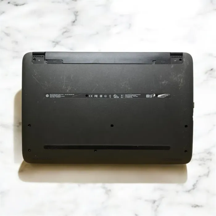 Ноутбук Б-клас HP 250 G4 / 15.6" (1366x768) TN / Intel Core i3-5005U (2 (4) ядра по 2.0 GHz) / 8 GB DDR3 / 120 GB SSD / Intel HD Graphics 5500 / WebCam б/в - зображення 7