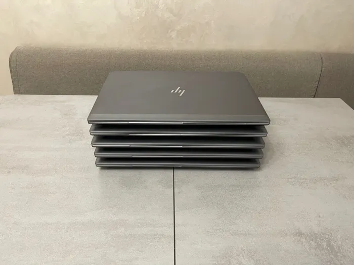 Мобільна робоча станція HP ZBook 15 G5 / 15.6" (3840x2160) IPS / Intel Core i7-8750H (6 (12) ядер по 2.2 - 4.1 GHz) / 32 GB DDR4 / 512 GB SSD M.2 / nVidia Quadro P2000, 4 GB GDDR5, 128-bit / WebCam б/в - зображення 8