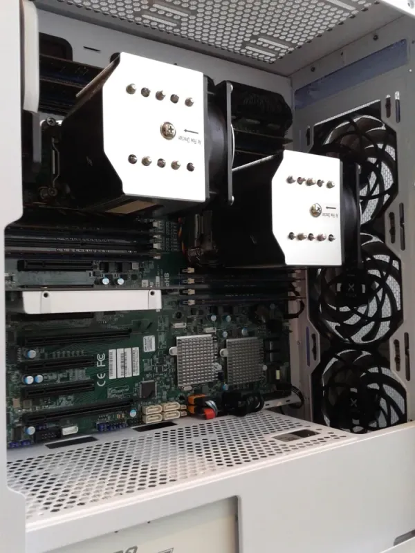 Сервер Vinga Midi Tower / 2x Intel Xeon E5-2680 v4 (14 (28) ядер по 2.4 - 3.3 GHz) / 1600 GB SSD NEW+4000 GB SAS / 256 GB DDR4 / 1000W Gold б/в - зображення 12