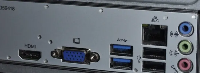 Комп'ютер Medion Akoya P5360 E-MT22 Tower / Intel Core i5-6402P (4 ядра по 2,8 - 3,4 ГГц) / 16 ГБ DDR4 / 128 ГБ SSD + 4000 ГБ HDD / Intel HD Graphics 510 / DVD-ROM / Windows 11 Home б/в - зображення 6