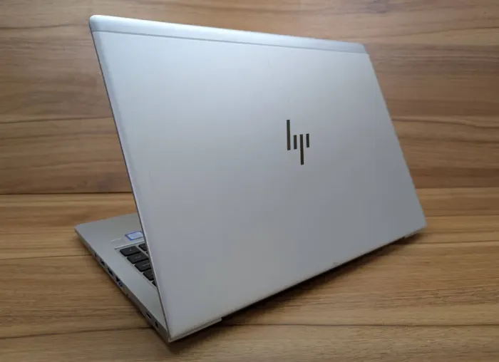 Ультрабук HP EliteBook 840 G5 / 14" (1920x1080) IPS / Intel Core i5-7200U (2 (4) ядра по 2.5 - 3.1 GHz) / 16 GB DDR4 / 512 GB SSD / Intel UHD Graphics 620 / WebCam / Fingerprint / Windows 10 б/в - зображення 7
