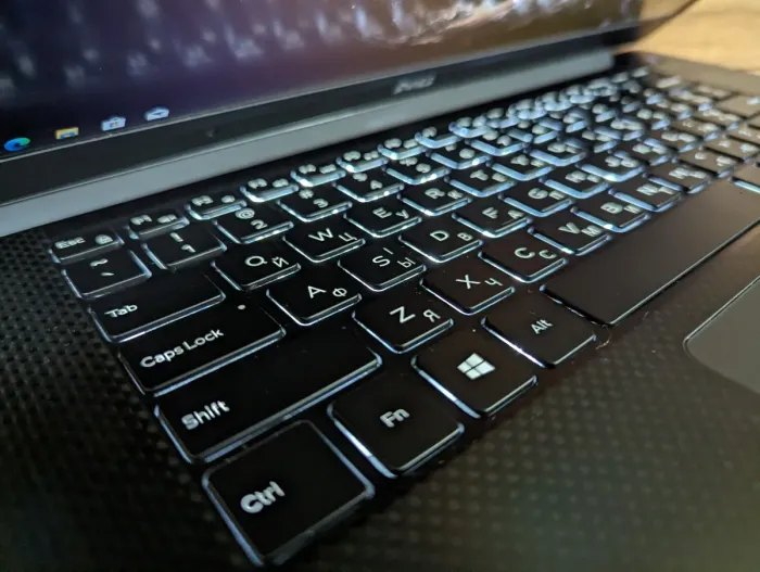 Мобільна робоча станція Б-клас Dell Precision 5520 / 15.6" (1920x1080) IPS / Intel Core i7-7820HQ (4 (8) ядра по 2.9 - 3.9 GHz) / 16 GB DDR4 / 512 GB SSD / nVidia Quadro M1200, 4 GB GDDR5, 128-bit / HDMI / Windows 10 б/в - зображення 7