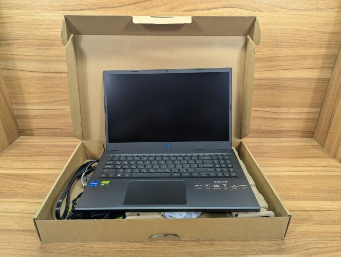 Ігровий ноутбук Acer Nitro V15 ANV15-51 / 15.6" (1920x1080) IPS / Intel Core i7-13620H (10 (16) ядер по 3,6 - 4,9 ГГц) / 16 ГБ DDR5 / 1000 ГБ SSD / nVidia GeForce RTX 4060, 8 ГБ GDDR6, 128-bit / WebCam / Windows 11 б/в - зображення 8