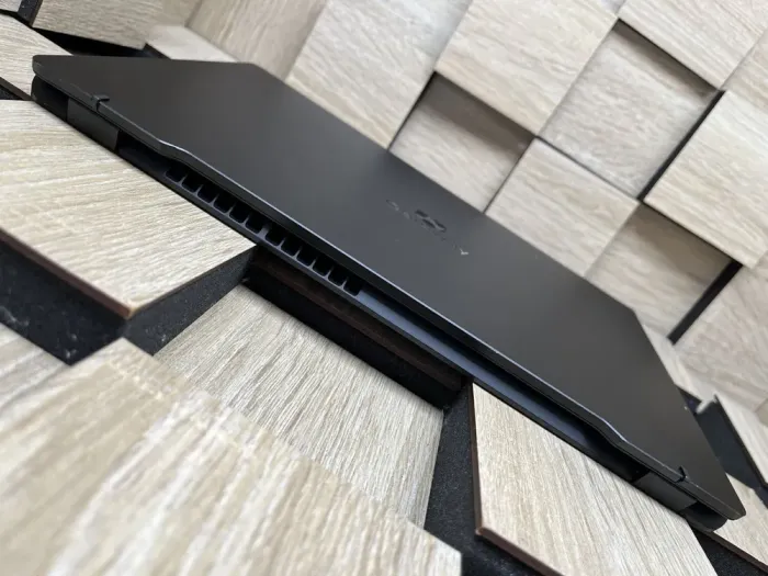 Ультрабук Gateway GWTC71427-BK / 14.1" (1920x1080) IPS Touch / Intel Core i7-1255U (10 (12) ядер по 2.8 - 4.7 GHz) / 8 GB DDR4 / 512 GB SSD M.2 / Intel UHD Graphics / WebCam б/в - зображення 7