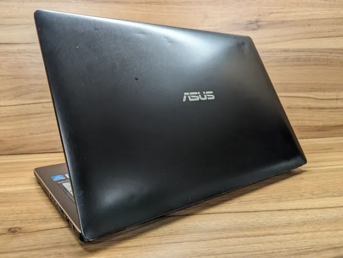 Ноутбук Asus Q501L / 15.6" (1920x1080) IPS Touch / Intel Core i5-4200U (2 (4) ядра по 1.6 - 2.6 GHz) / 8 GB DDR3 / 240 GB SSD / Intel HD Graphics 4400 / WebCam / Windows 10 б/в - зображення 6