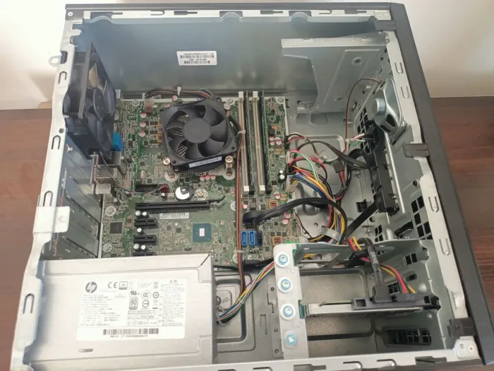 Комп'ютер HP ProDesk 600 G2 Tower / Intel Pentium G4520 (2 ядра по 3.6 GHz) / 8 GB DDR4 / 128 GB SSD / Intel HD Graphics 530 / 280W / VGA б/в - зображення 5