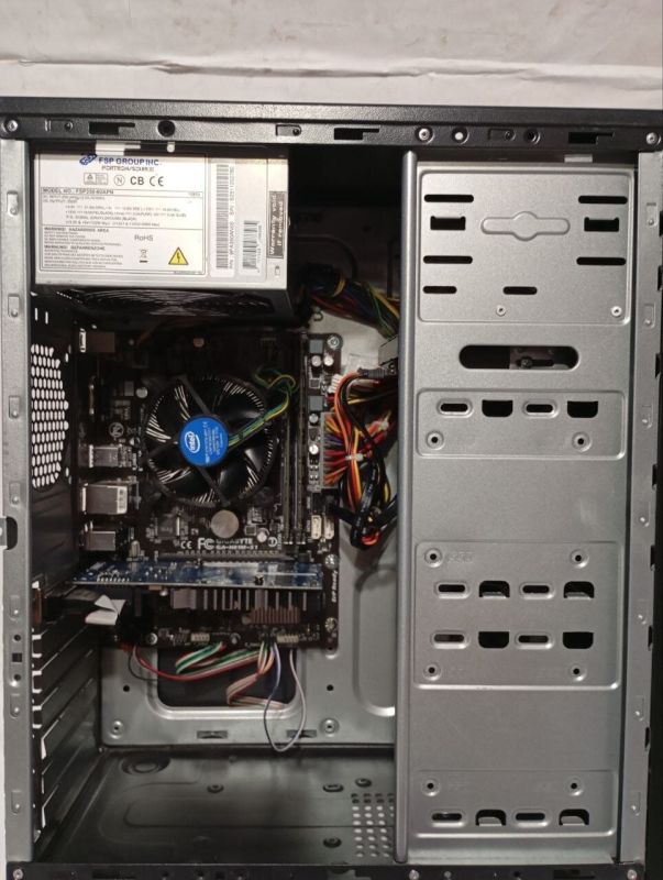 ПК GameMax ET-201 Tower / Intel Core i5-4460 (4 ядра по 3.2 - 3.4 GHz) / 8 GB DDR3 / 320 GB HDD / nVidia GeForce 210, 1 GB DDR3, 64-bit / 350W б/в - зображення 5