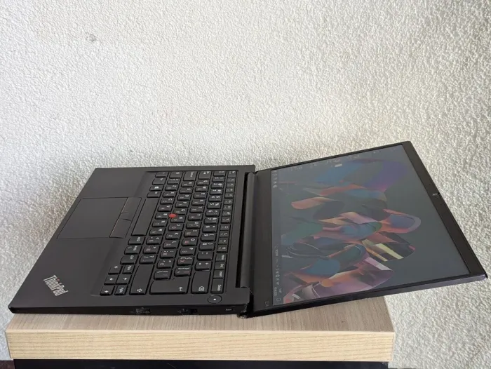 Ультрабук Б-клас Lenovo ThinkPad E14 Gen 2 / 14" (1920x1080) IPS / Intel Core i3-1115G4 (2 (4) ядра по 1.7 - 4.1 GHz) / 16 GB DDR4 / 256 GB SSD / Intel UHD Graphics / WebCam / HDMI б/в - зображення 9