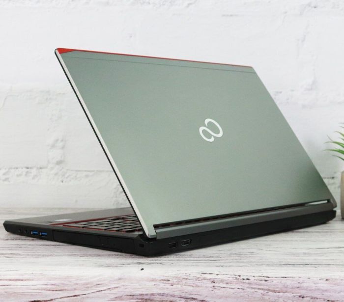 Ноутбук Fujitsu LifeBook E756 / 15.6" (1366x768) TN / Intel Core i5-6200U (2 (4) ядра по 2.3 - 2.8 GHz) / 8 GB DDR4 / 240 GB SSD / Intel HD Graphics 520 / WebCam / Win 10 Pro б/в - изображение 7