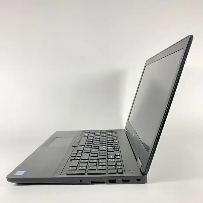 Ноутбук Б-клас Dell Latitude E5570 / 15.6" (1920x1080) IPS / Intel Core i5-6200U (2 (4) ядра по 2.3 - 2.8 GHz) / 8 GB DDR4 / 128 GB SSD / Intel HD Graphics 520 / WebCam / HDMI б/в - зображення 5