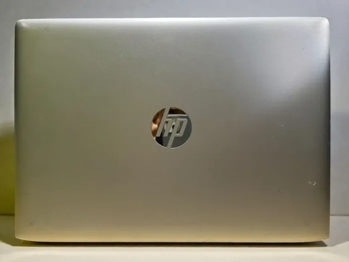 Ультрабук Б-клас HP ProBook 430 G5 / 13.3" (1920х1080) TN / Intel Core i5-8250U (4 (8) ядра по 1.6 - 3.4 GHz) / 4 GB DDR4 / 128 GB SSD / Intel UHD Graphics 620 / WebCam б/в - зображення 4