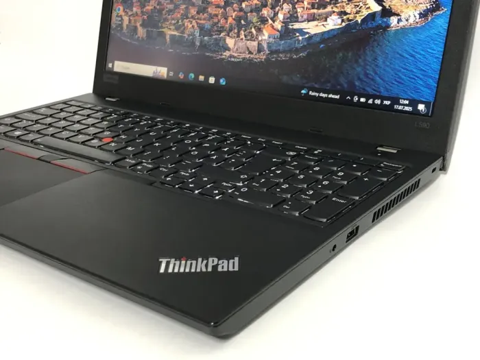 Ультрабук Б-клас Lenovo ThinkPad L590 / 15.6" (1366x768) TN / Intel Core i5-8365U (4 (8) ядра по 1.6 - 4.1 GHz) / 8 GB DDR4 / 256 GB SSD / Intel UHD Graphics 620 / WebCam / Win 10 Pro б/в - зображення 9