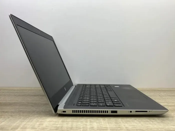 Ультрабук Б-клас HP ProBook 440 G5 / 14" (1920x1080) IPS / Intel Core i7-8550U (4 (8) ядра по 1.8 - 4.0 GHz) / 16 GB DDR4 / 240 GB SSD / Intel UHD Graphics 620 / WebCam / Fingerprint б/в - зображення 6