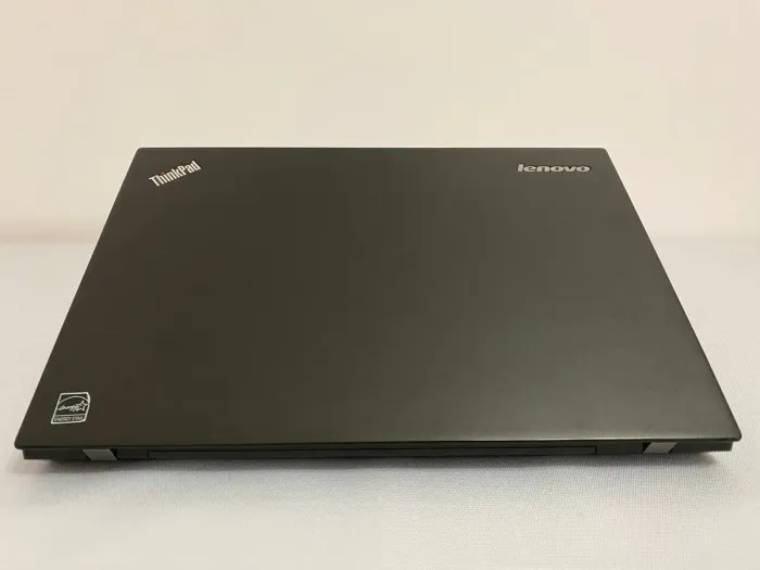 Ноутбук Б-клас Lenovo ThinkPad T450s / 14" (1600x900) TN / Intel Core i5-5300U (2 (4) ядра по 2.3 - 2.9 GHz) / 12 GB DDR3 / 240 GB SSD / Intel HD Graphics 5500 / WebCam / Два АКБ б/в - зображення 9