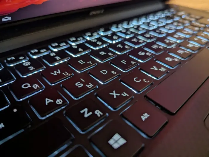 Ноутбук робоча станція Dell Precision 5510 / 15.6" (3840x2160) IPS Touch / Intel Core i7-6820HQ (4 (8) ядра по 2,7 - 3,6 ГГц) / 16 ГБ DDR4 / 512 ГБ SSD / nVidia Quadro M1000M, 2 ГБ DDR3, 128-біт / HDMI / Windows 10 б/в - зображення 6