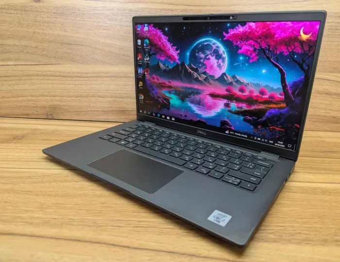 Ультрабук Dell Latitude 7410 / 14" (1920x1080) IPS / Intel Core i7-10610U (4 (8) ядра по 1.8 - 4.9 GHz) / 16 GB DDR4 / 512 GB SSD / Intel UHD Graphics / WebCam / HDMI / Windows 10 б/в - зображення 5